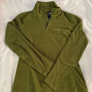 NORTH FACE FLEECE QUARTER ZIP